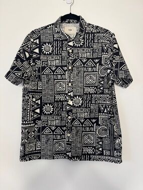 Folk Gabe Shirt Tribal Motifs Short Sleeve Button Down Top Sz S